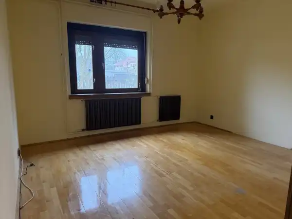 Eladó családi ház, Budapest, XVI. kerület 2+1 szoba 85 m² 149.9 M Ft