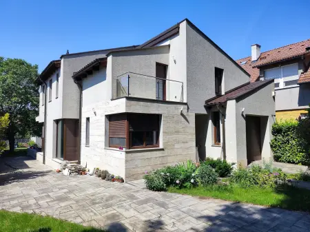 Eladó családi ház, Budapest, XVI. kerület 6 szoba 248 m² 299 M Ft