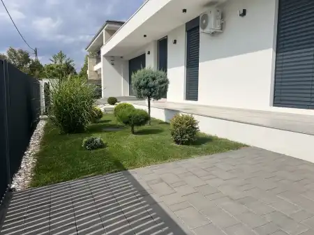 Eladó családi ház, Csömör 4 szoba 200 m² 399.9 M Ft