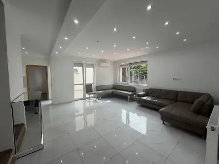 Eladó ikerház, Budapest, IV. kerület 6 szoba 128 m² 199 M Ft