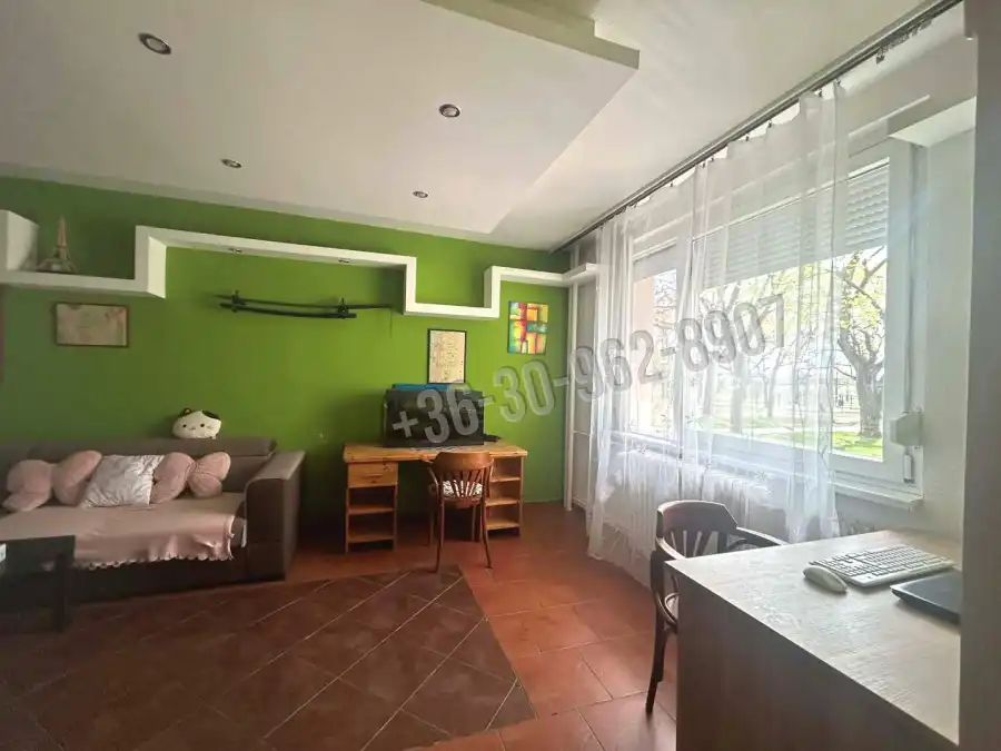 eladó panellakás, Budapest, XV. kerület