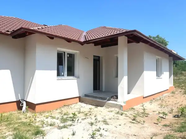 Eladó új építésű családi ház, Erdőkertes 5 szoba 126 m² 79.9 M Ft
