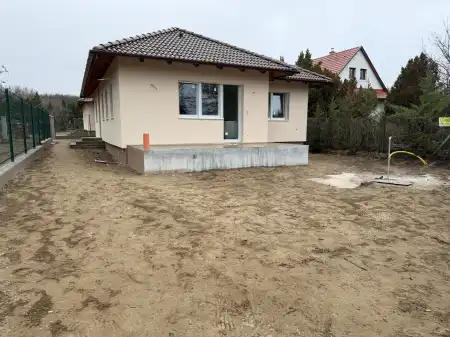 Eladó új építésű családi ház, Veresegyház 5 szoba 110 m² 104.9 M Ft