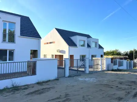 Eladó új építésű ikerház, Mogyoród 5 szoba 121 m² 109.9 M Ft