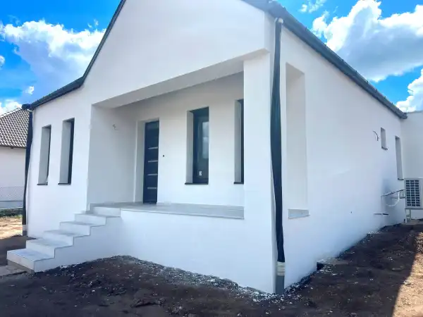 Eladó újépítésű családi ház, Veresegyház 5 szoba 144 m² 139.9 M Ft